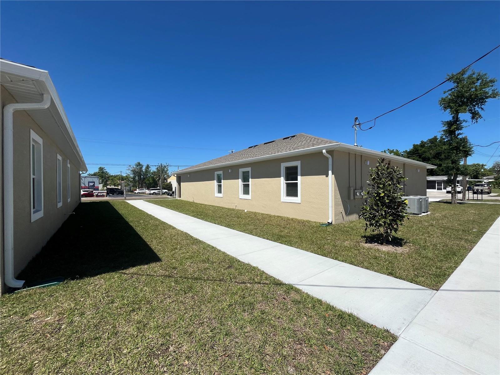 1402 S PARSONS, SEFFNER, FL, 33584
