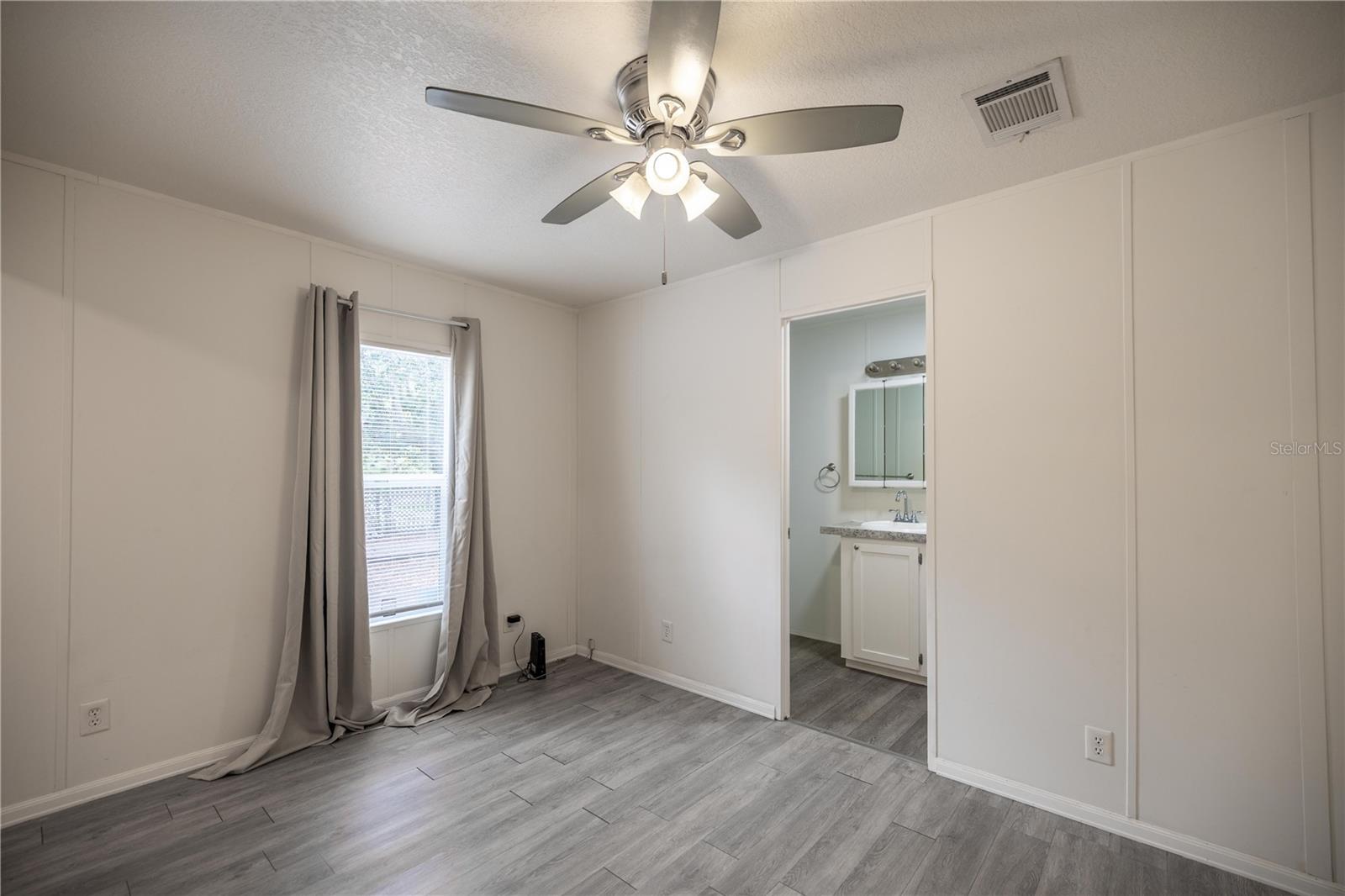 23185 NE 110TH AVE, FORT MC COY, FL, 32134