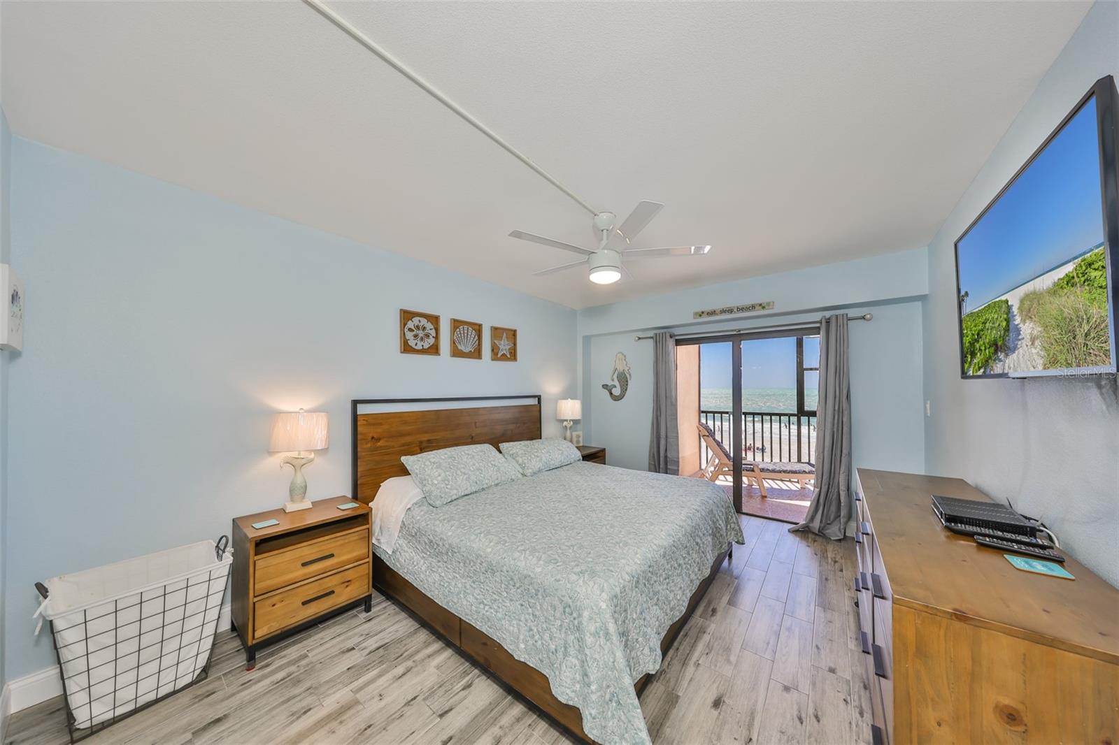 13720 GULF BLVD #303, MADEIRA BEACH, FL, 33708