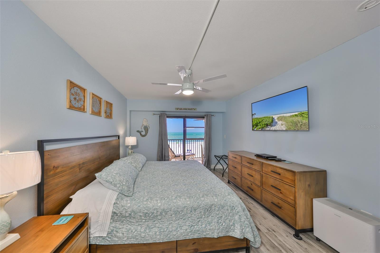 13720 GULF BLVD #303, MADEIRA BEACH, FL, 33708