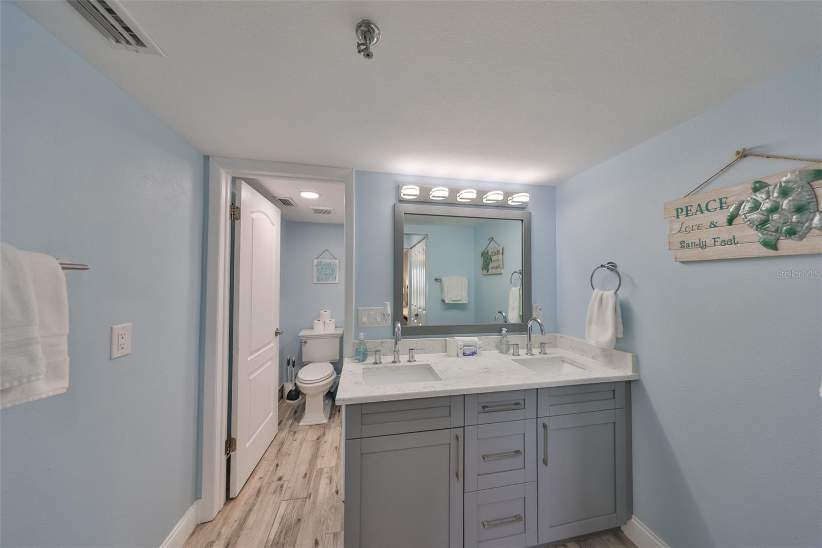 13720 GULF BLVD #303, MADEIRA BEACH, FL, 33708