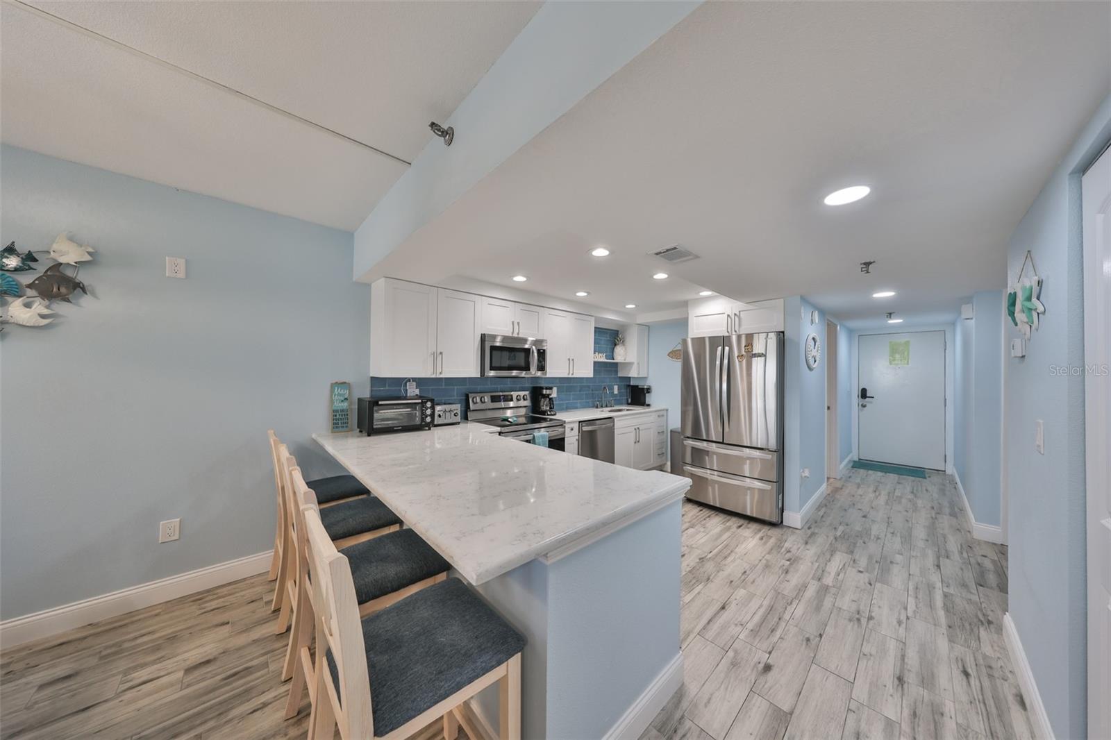 13720 GULF BLVD #303, MADEIRA BEACH, FL, 33708