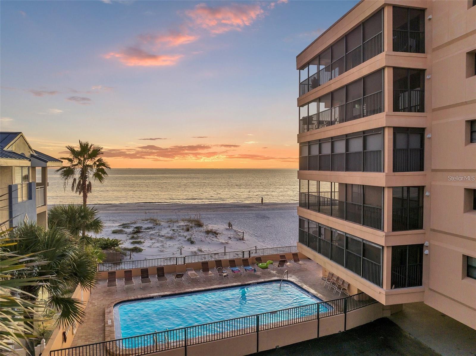 13720 GULF BLVD #303, MADEIRA BEACH, FL, 33708
