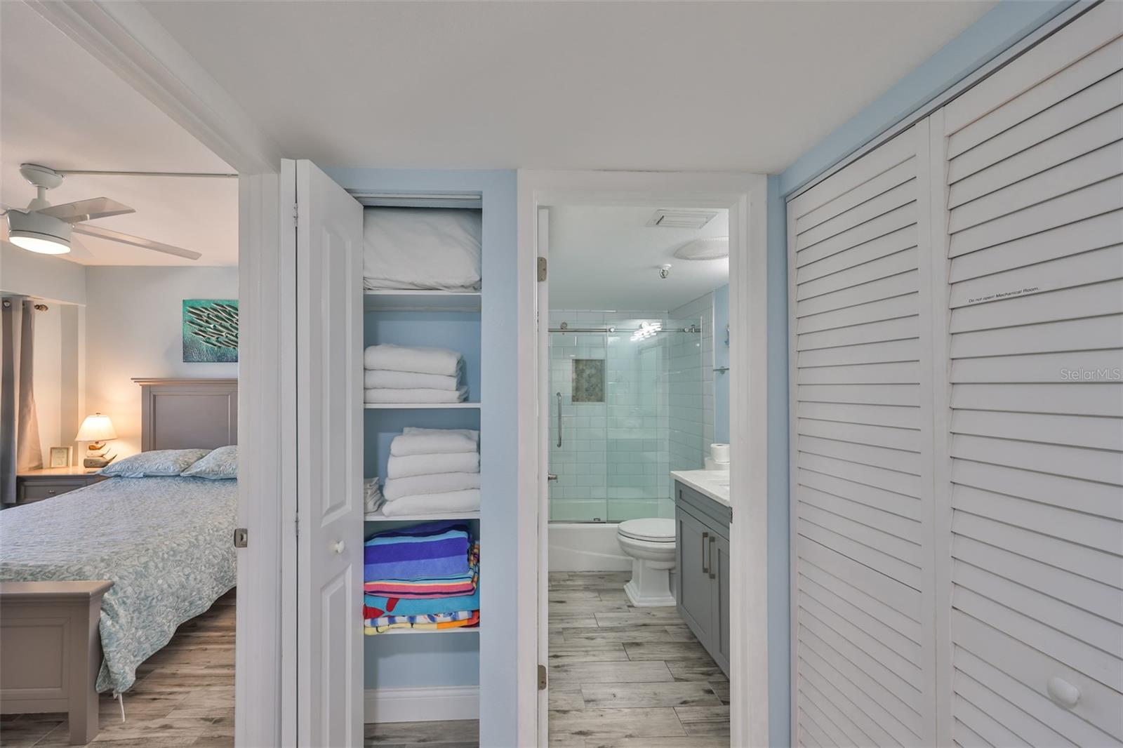 13720 GULF BLVD #303, MADEIRA BEACH, FL, 33708