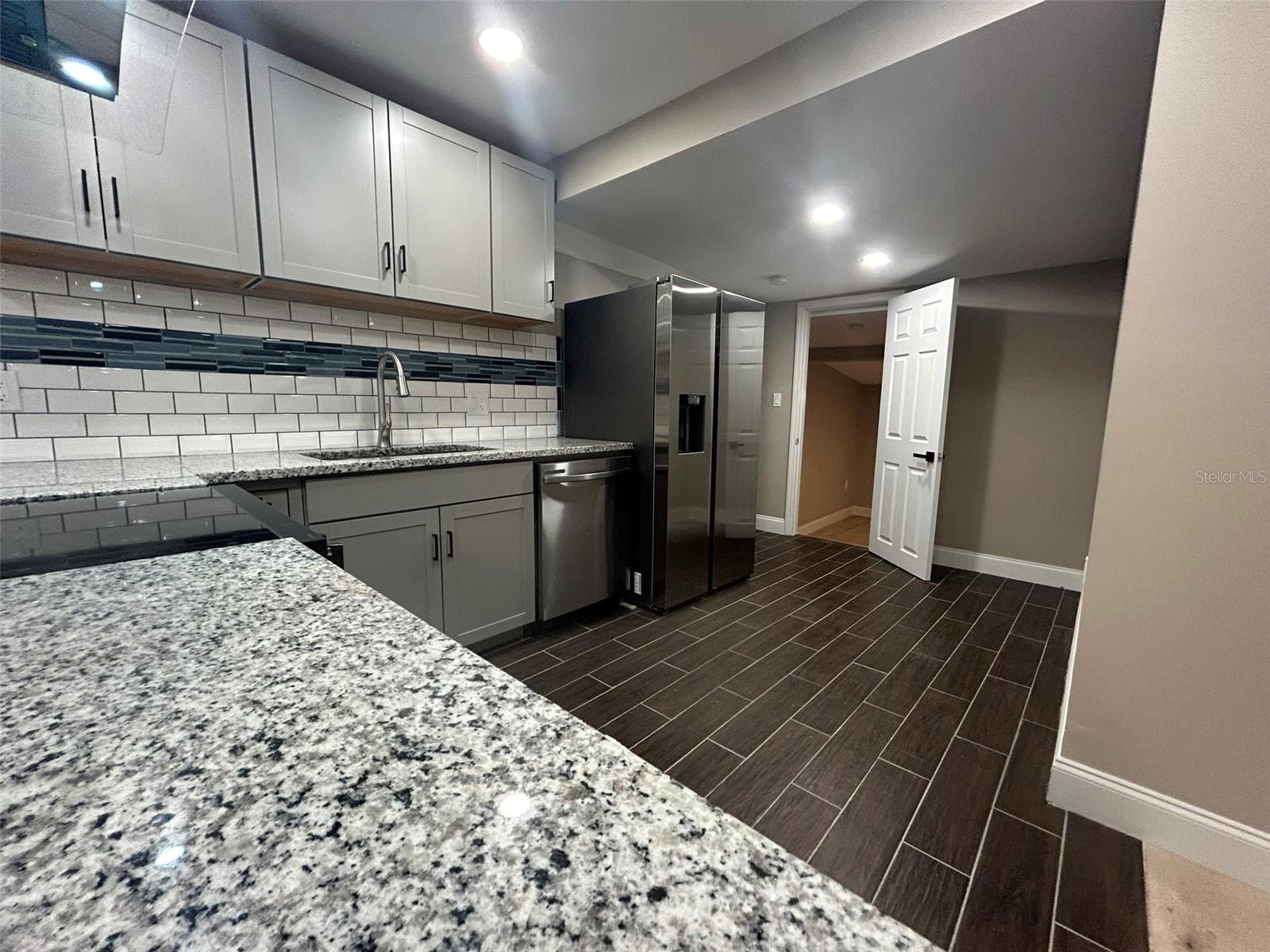1615 39TH ST S, ST PETERSBURG, FL, 33711