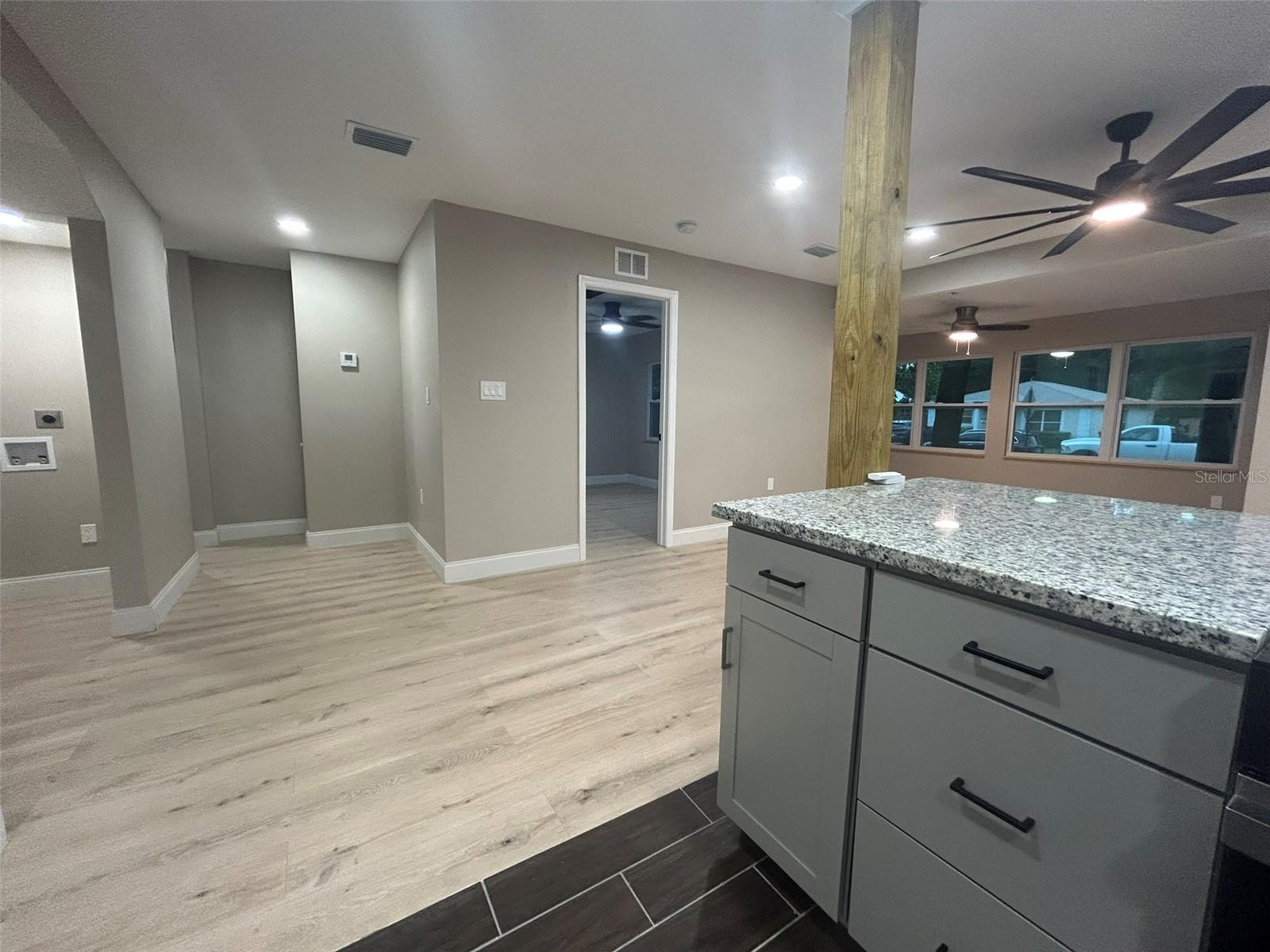 1615 39TH ST S, ST PETERSBURG, FL, 33711