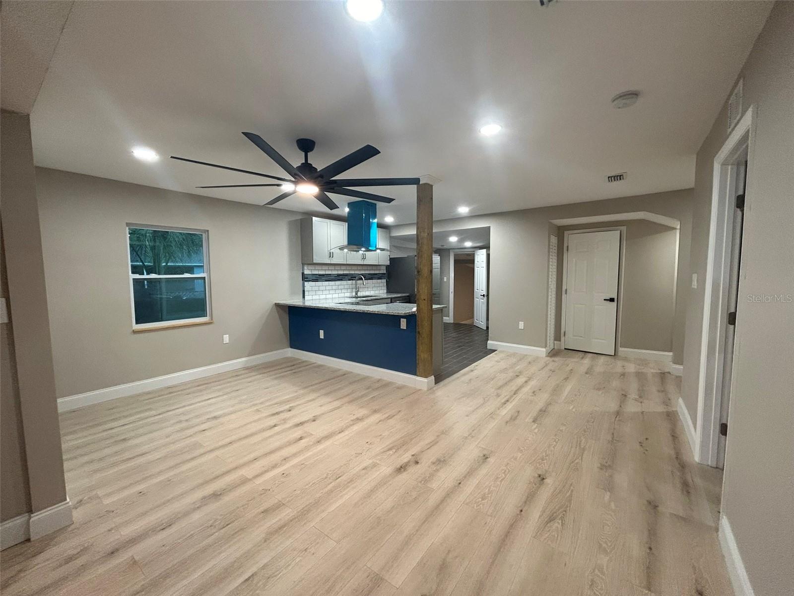 1615 39TH ST S, ST PETERSBURG, FL, 33711