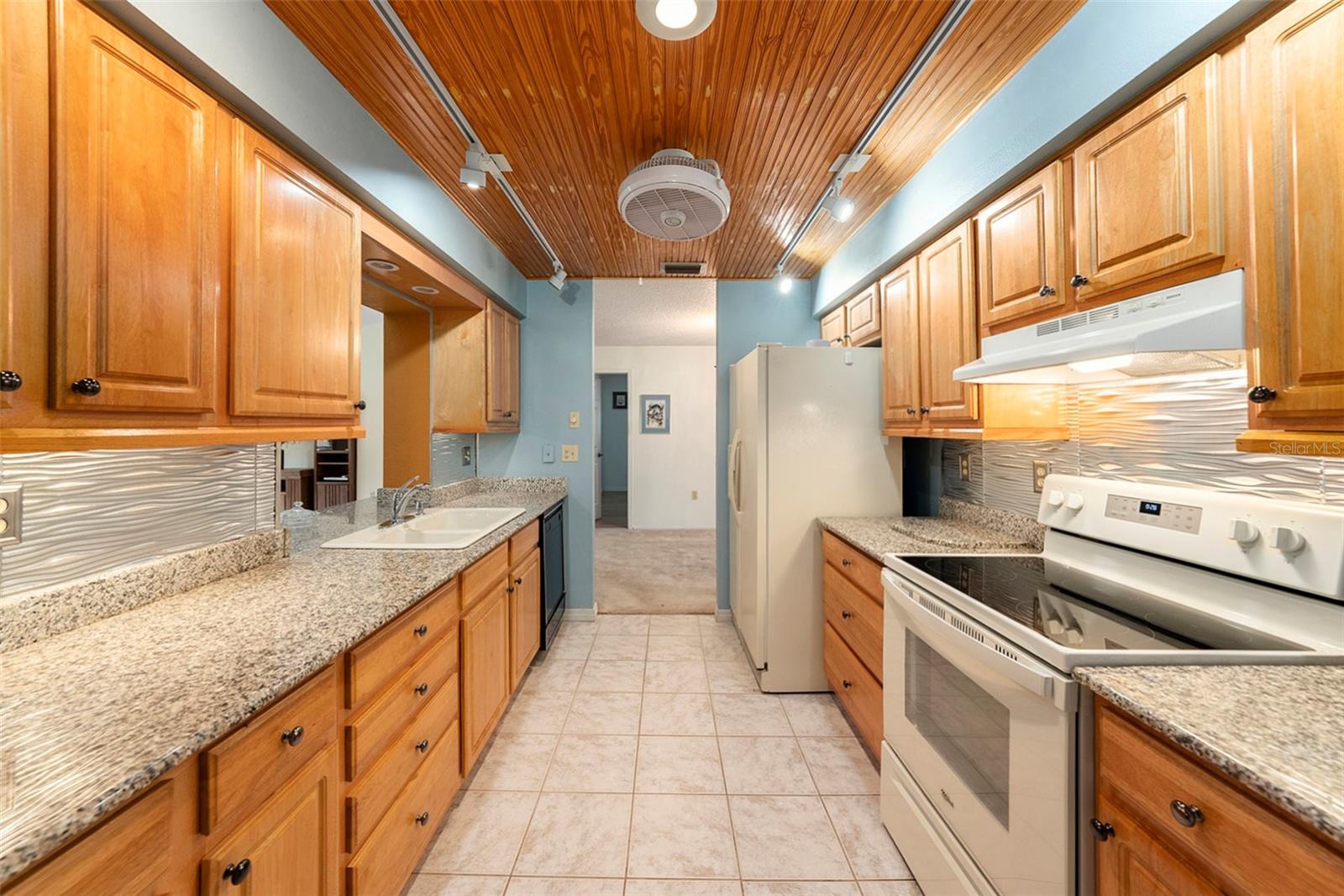 2155 CROWSNEST DR, PALM HARBOR, FL, 34685