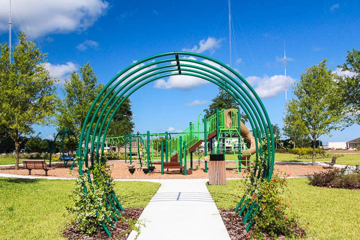 5812 CIRCA FISHHAWK BLVD, LITHIA, FL, 33547