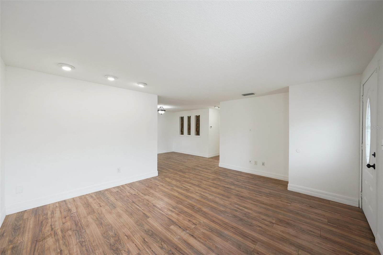 3011 DODGE ST, TAMPA, FL, 33605