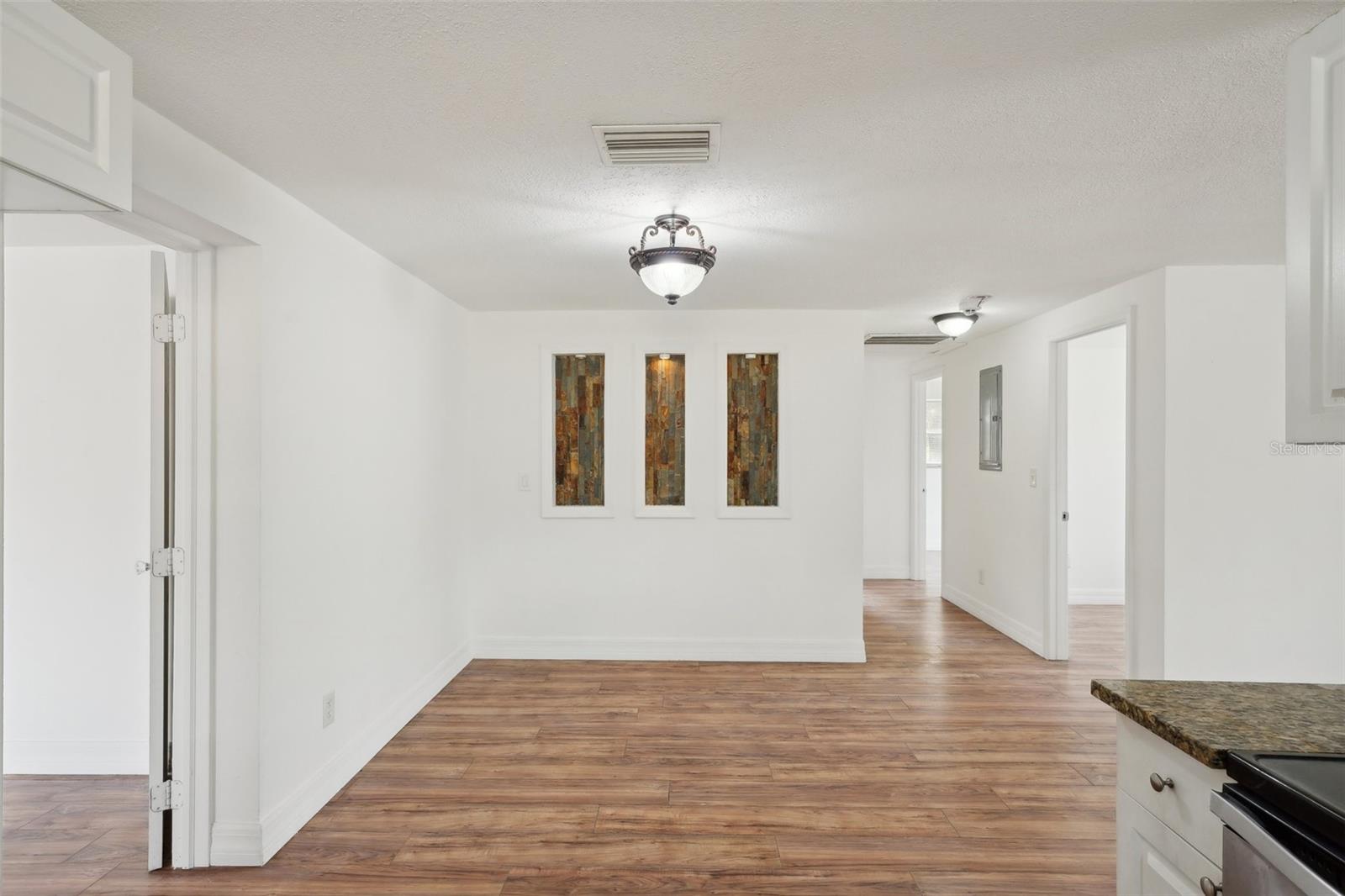 3011 DODGE ST, TAMPA, FL, 33605