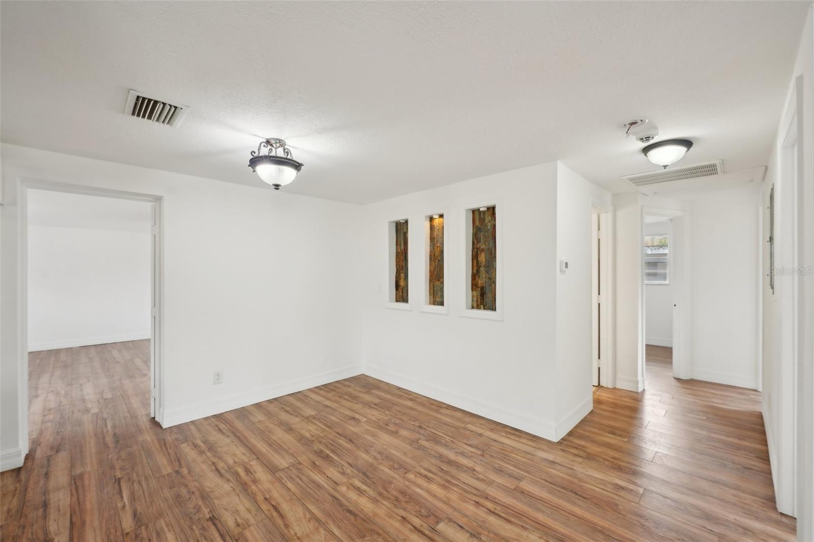 3011 DODGE ST, TAMPA, FL, 33605
