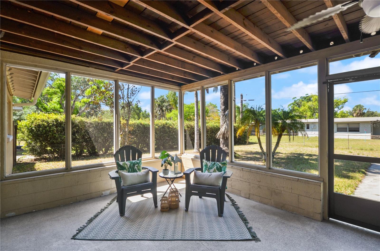 1300 CONWAY RD, ORLANDO, FL, 32812