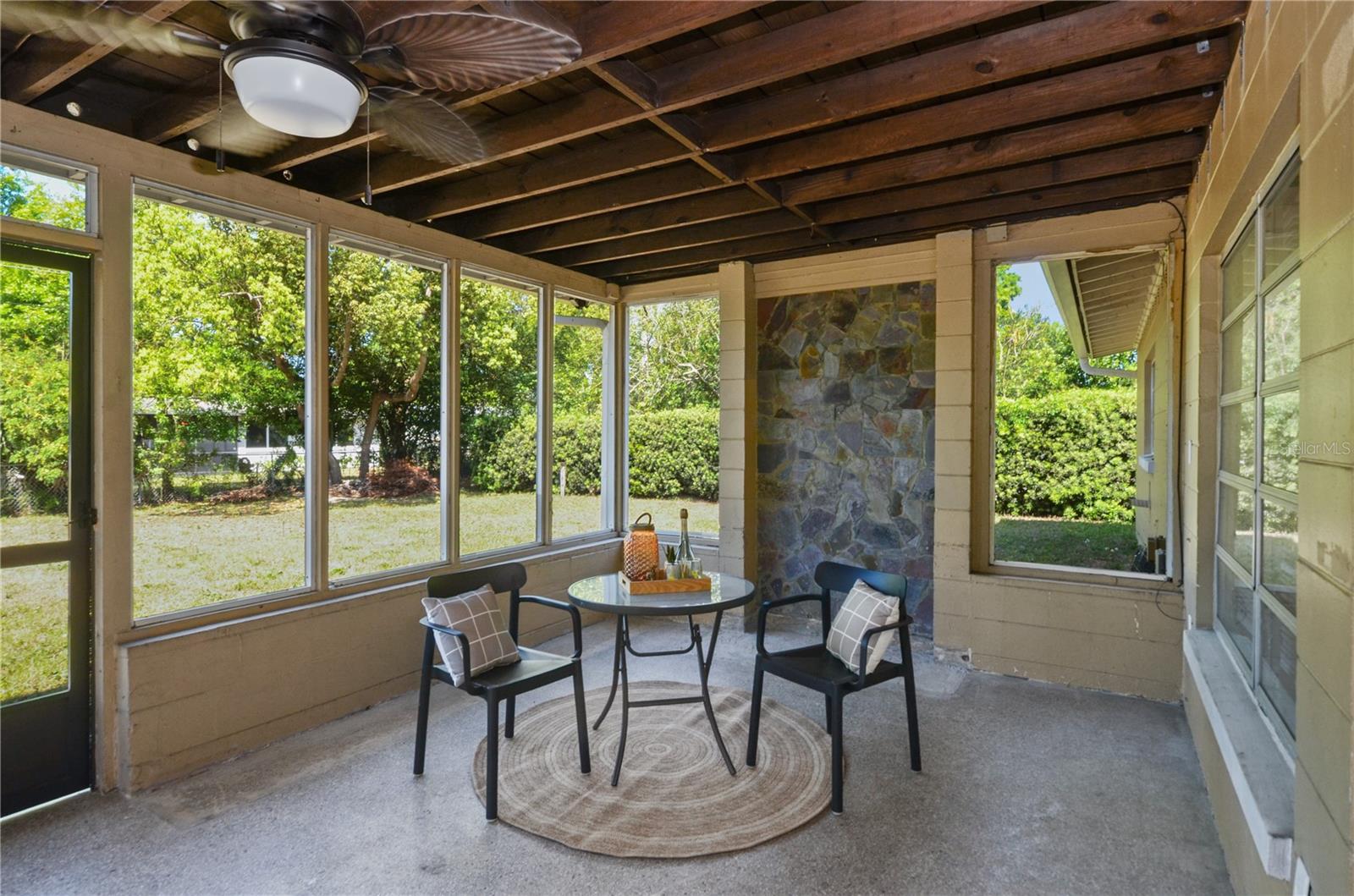 1300 CONWAY RD, ORLANDO, FL, 32812