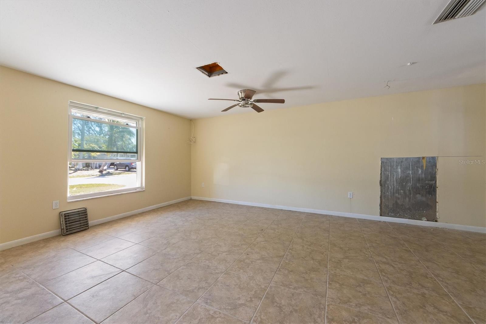 408 CLARK LN, HOLMES BEACH, FL, 34217