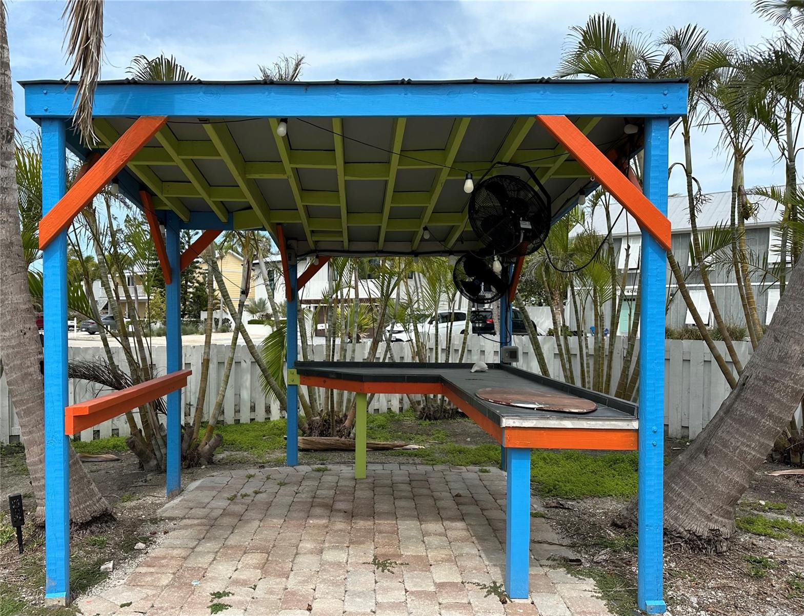 408 CLARK LN, HOLMES BEACH, FL, 34217