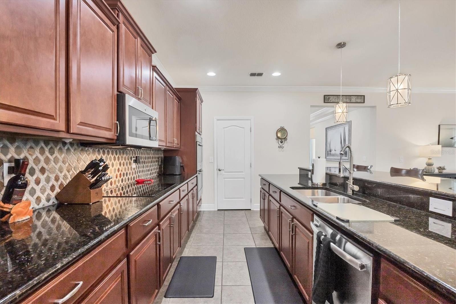 9283 IMPALA CIR, PORT CHARLOTTE, FL, 33981