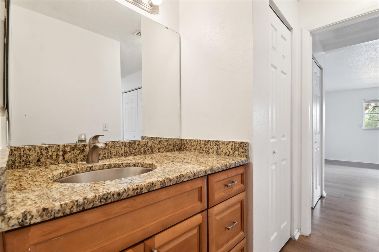 200 COUNTRY CLUB DR #308, LARGO, FL, 33771