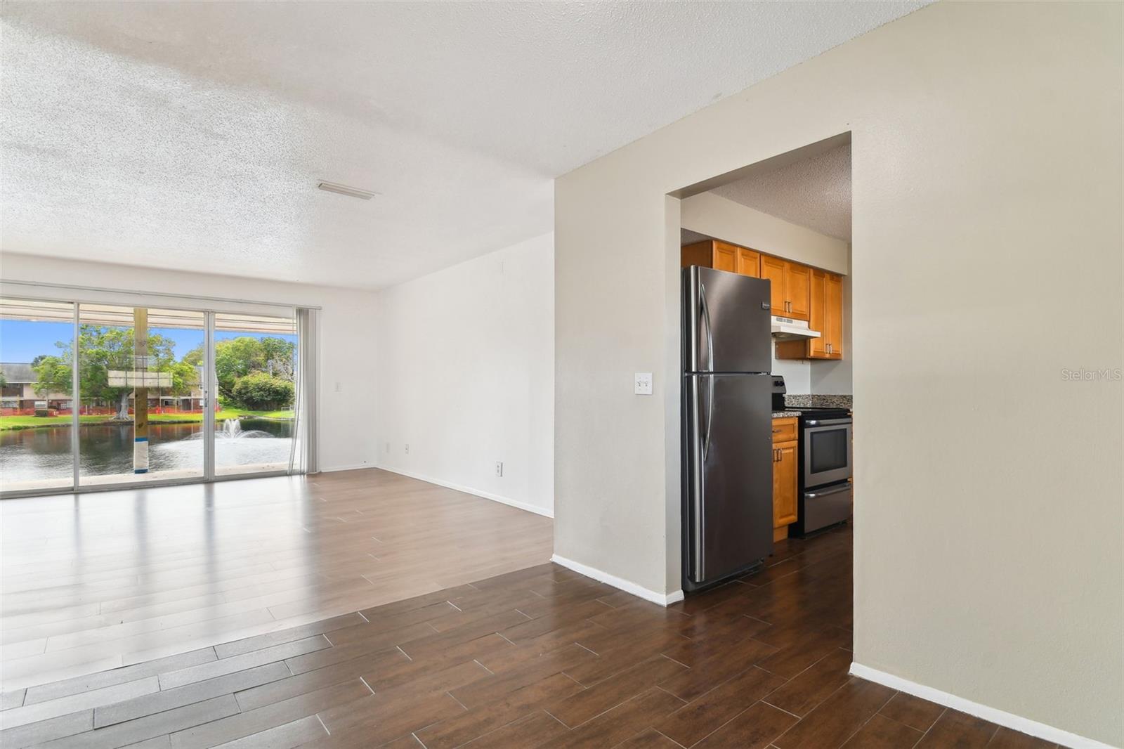 200 COUNTRY CLUB DR #308, LARGO, FL, 33771