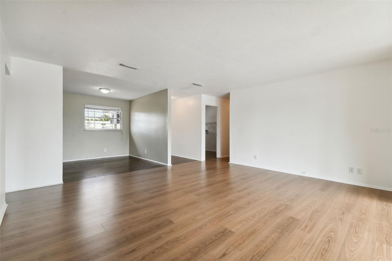200 COUNTRY CLUB DR #308, LARGO, FL, 33771