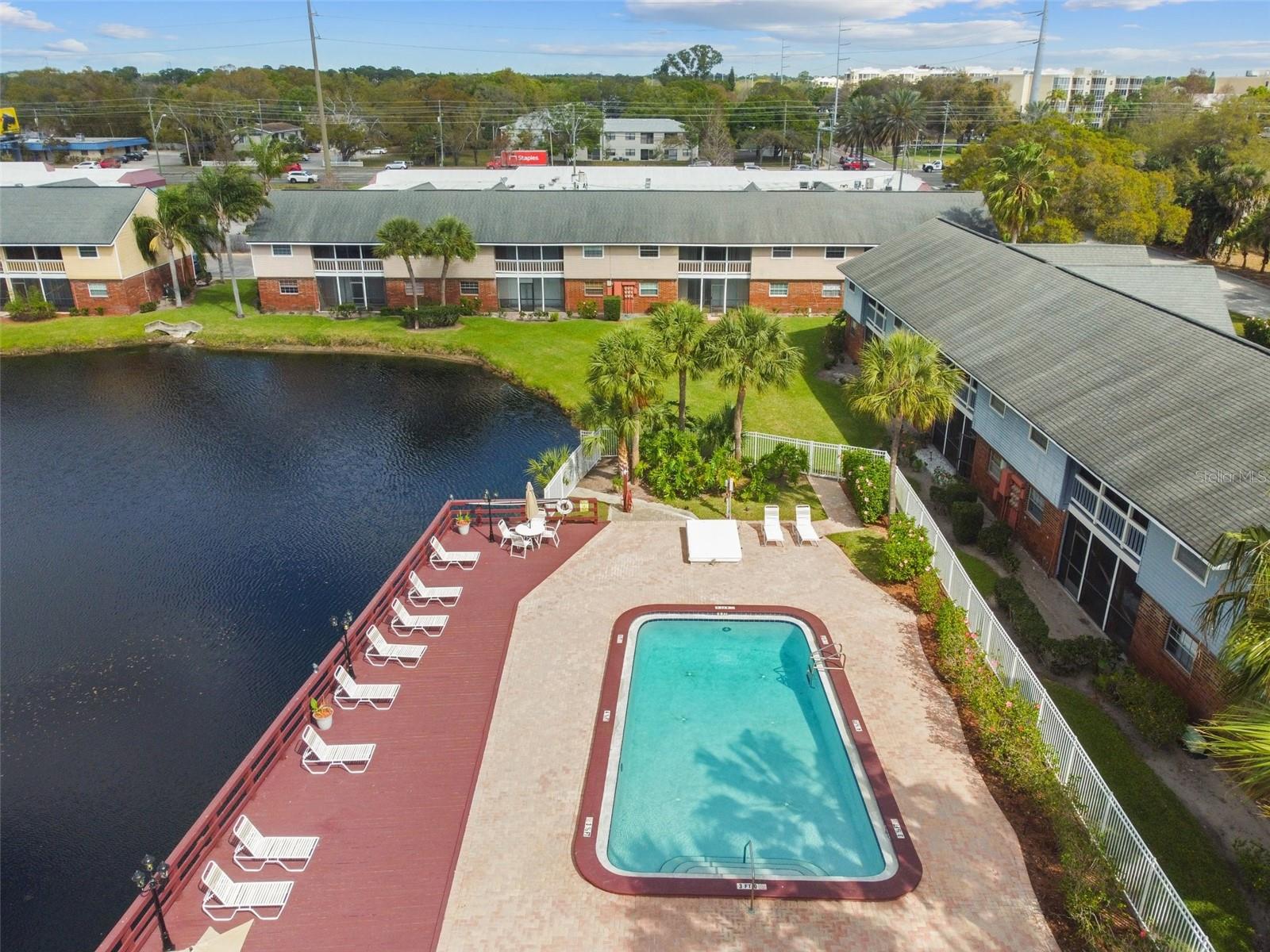 200 COUNTRY CLUB DR #308, LARGO, FL, 33771