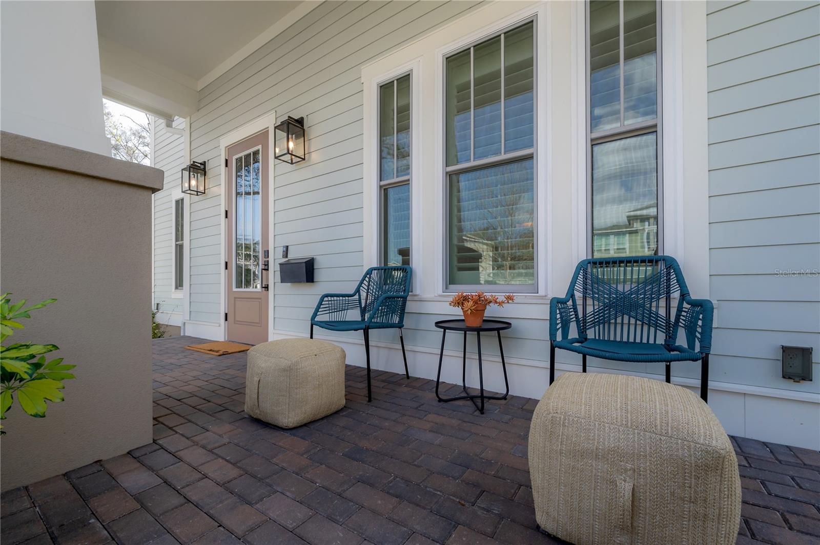 1550 48TH AVE N, ST PETERSBURG, FL, 33703