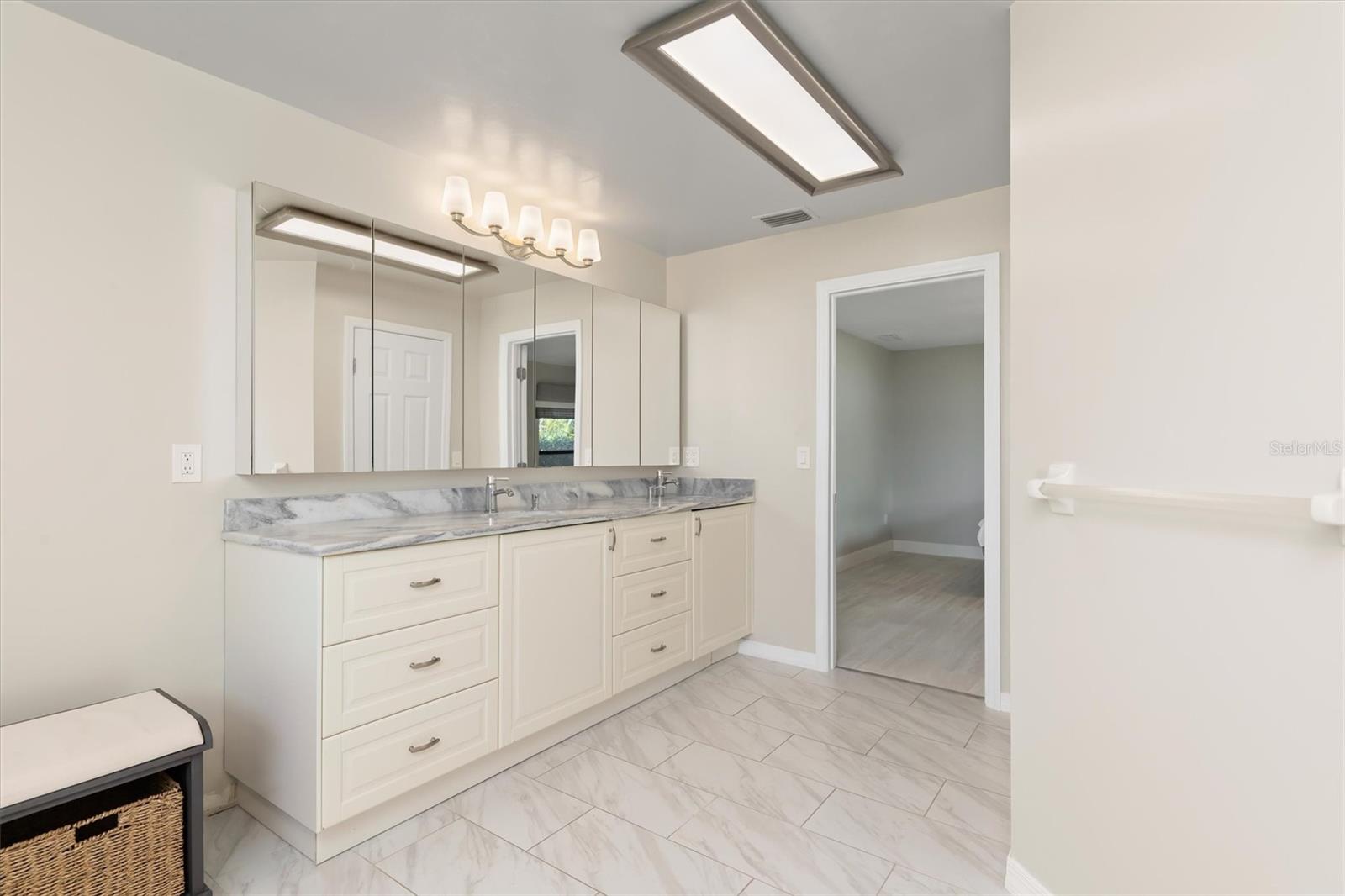 2138 SW 8TH CT, CAPE CORAL, FL, 33991