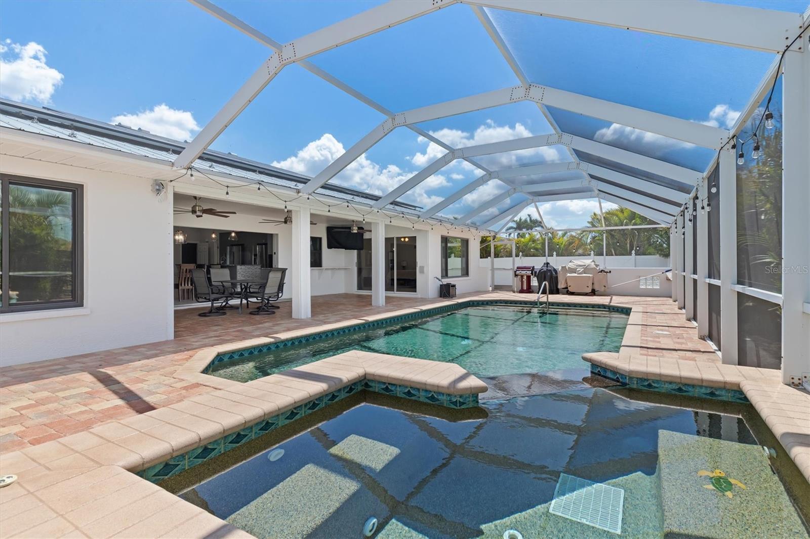 2138 SW 8TH CT, CAPE CORAL, FL, 33991