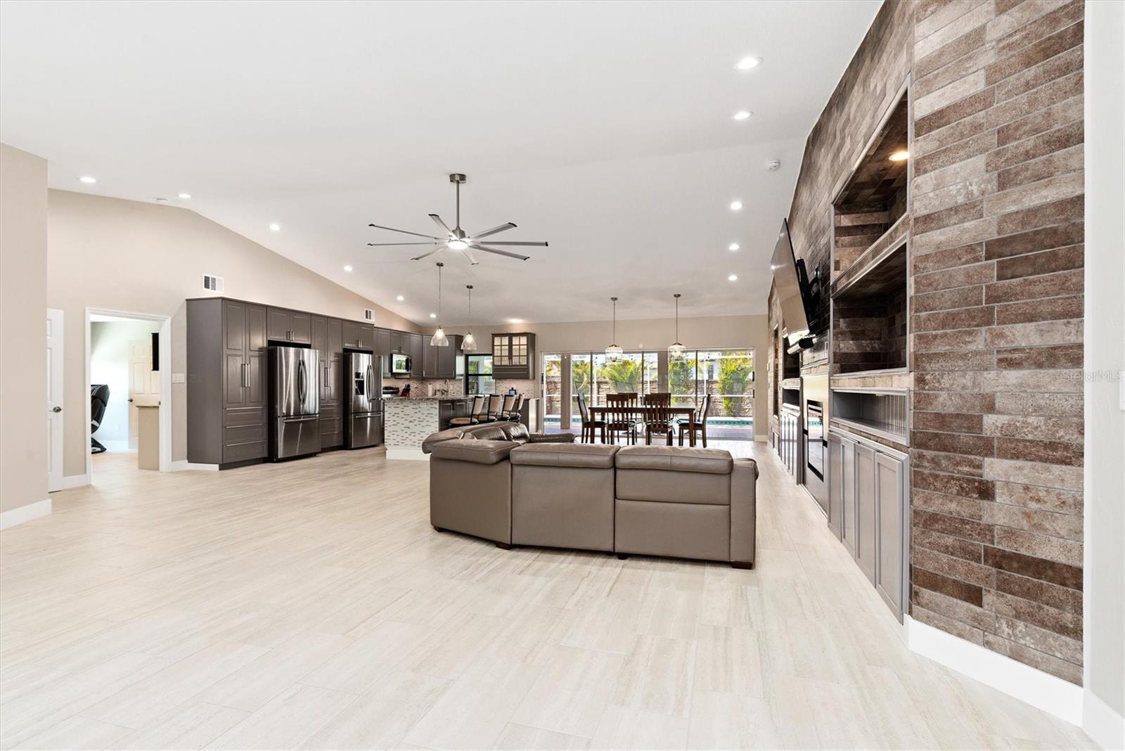 2138 SW 8TH CT, CAPE CORAL, FL, 33991