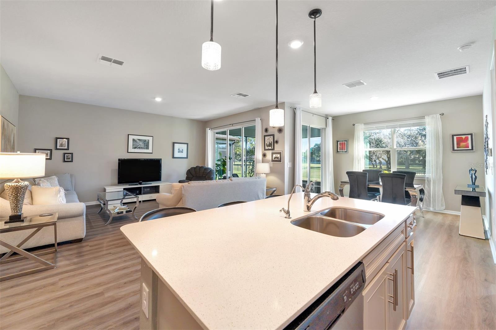 6426 BRADFORD WOODS DR, ZEPHYRHILLS, FL, 33542