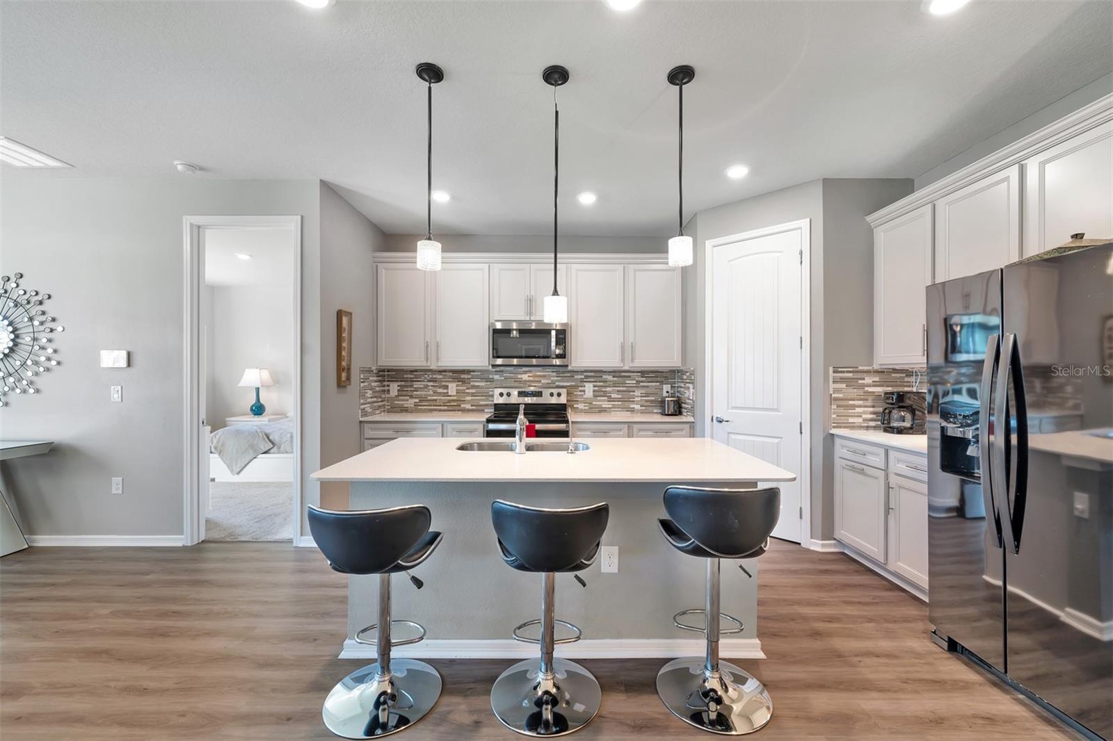 6426 BRADFORD WOODS DR, ZEPHYRHILLS, FL, 33542