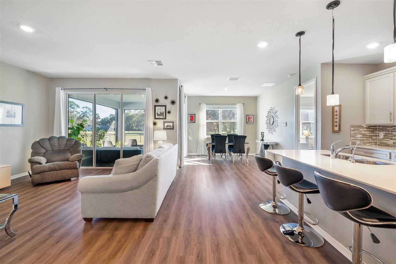 6426 BRADFORD WOODS DR, ZEPHYRHILLS, FL, 33542