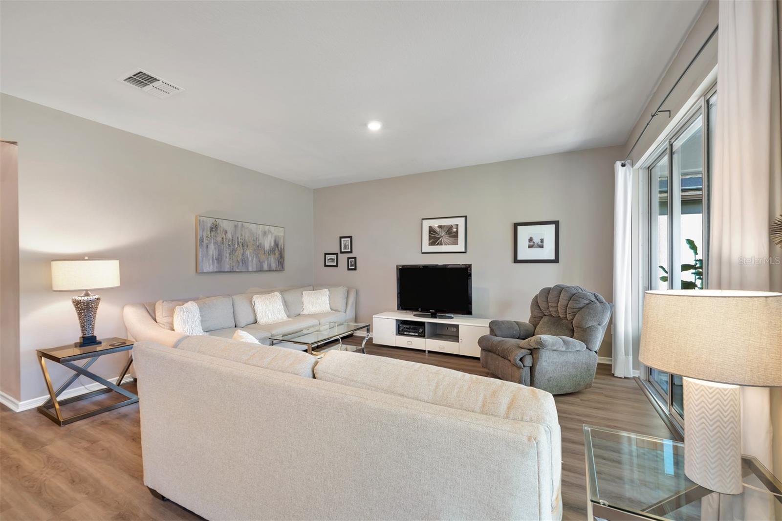 6426 BRADFORD WOODS DR, ZEPHYRHILLS, FL, 33542