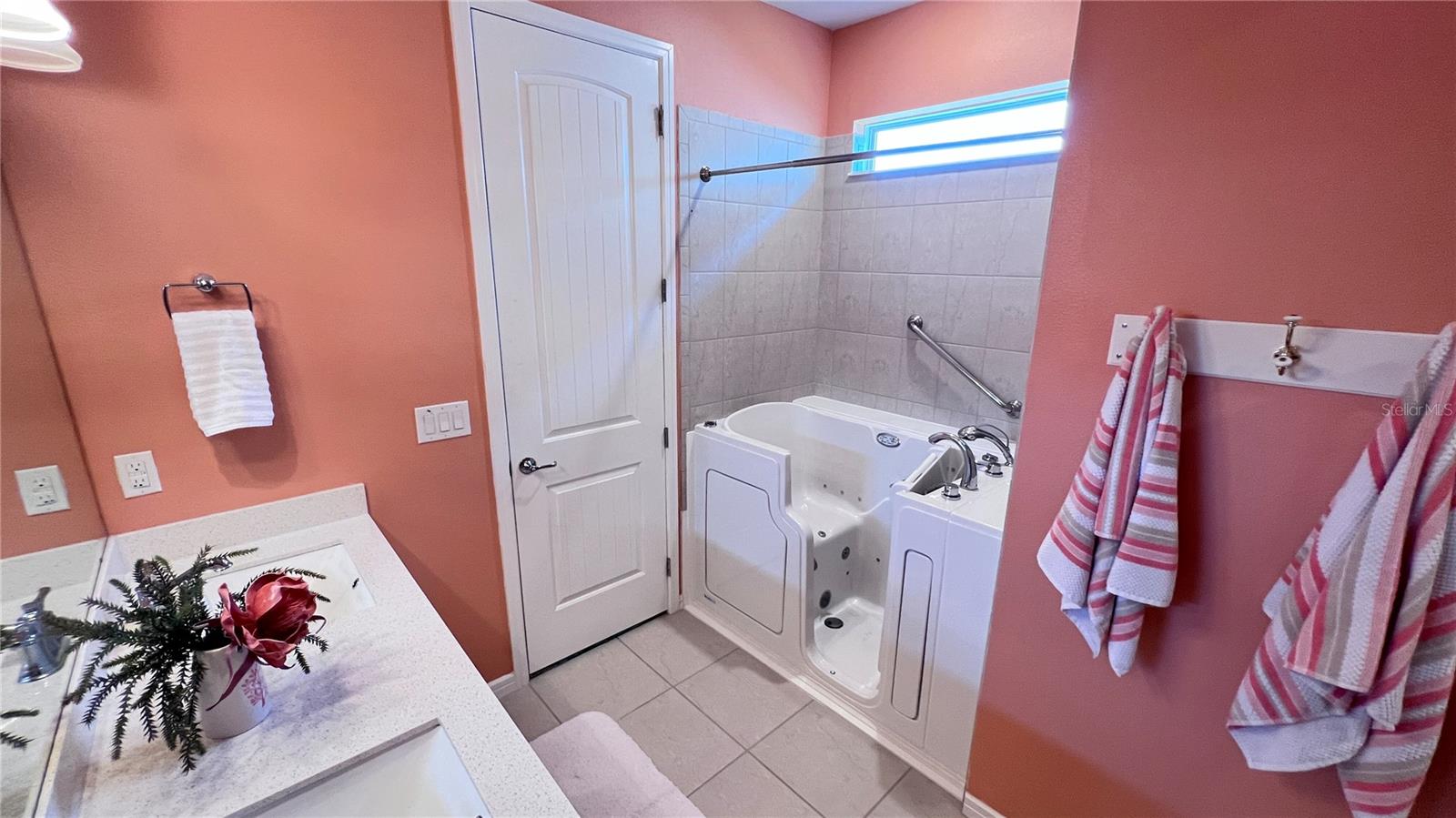 6426 BRADFORD WOODS DR, ZEPHYRHILLS, FL, 33542
