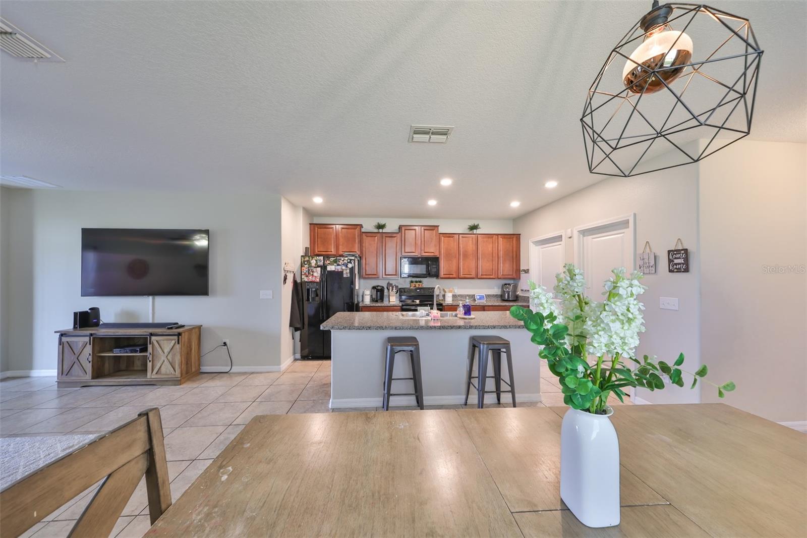 6815 BLUE MOON WAY, SUN CITY CENTER, FL, 33573