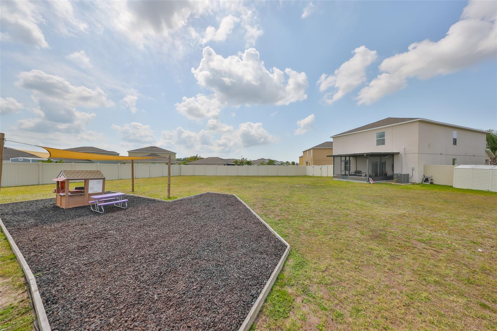 6815 BLUE MOON WAY, SUN CITY CENTER, FL, 33573
