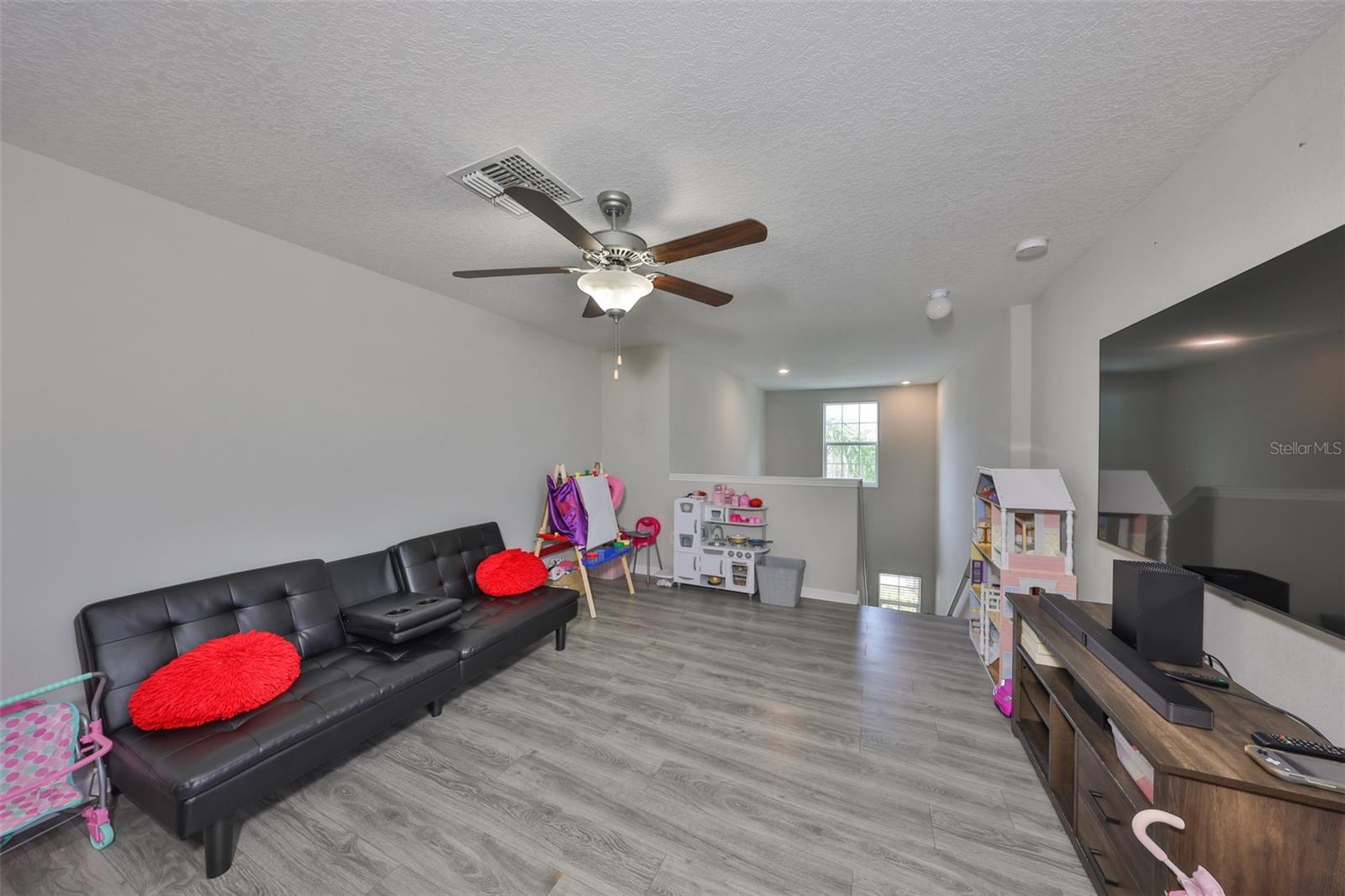 6815 BLUE MOON WAY, SUN CITY CENTER, FL, 33573
