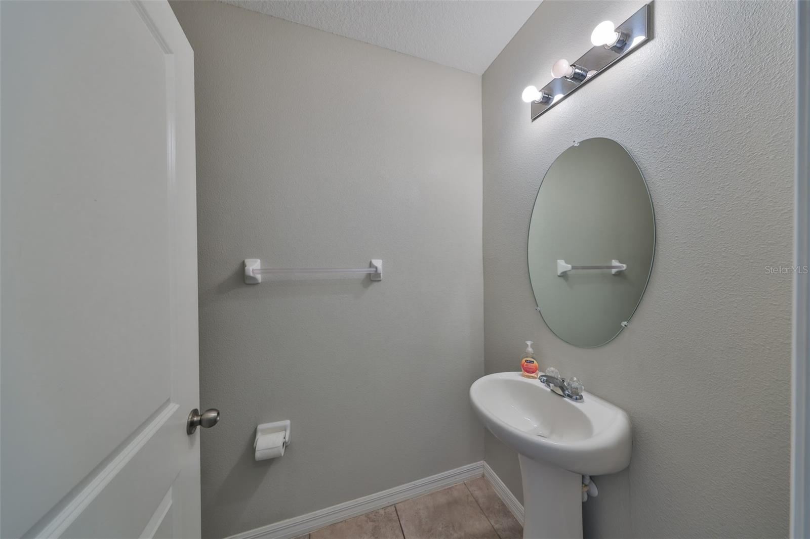 6815 BLUE MOON WAY, SUN CITY CENTER, FL, 33573