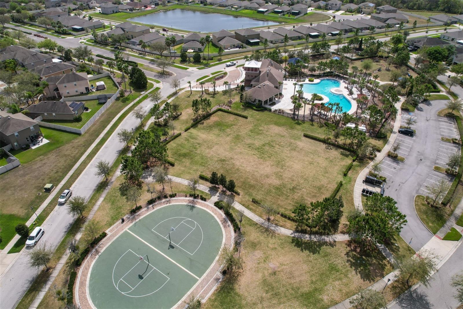 6815 BLUE MOON WAY, SUN CITY CENTER, FL, 33573