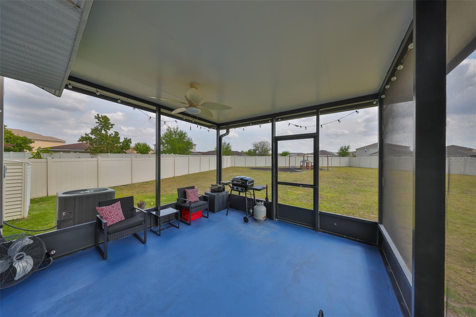 6815 BLUE MOON WAY, SUN CITY CENTER, FL, 33573