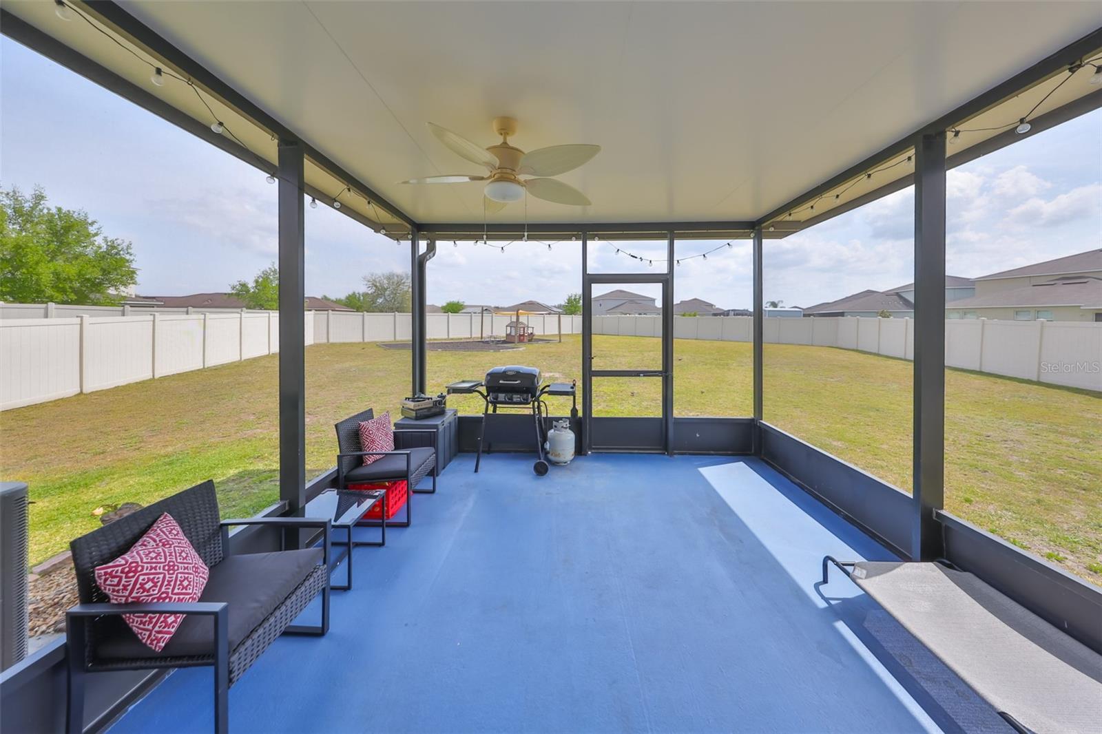 6815 BLUE MOON WAY, SUN CITY CENTER, FL, 33573