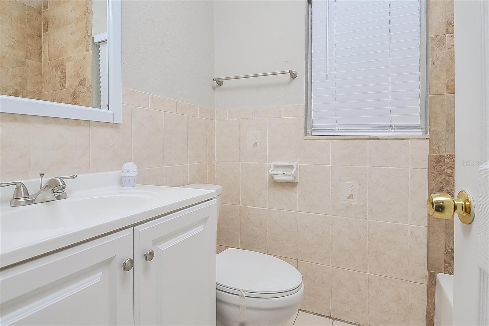 4417 W VARN AVE, TAMPA, FL, 33616