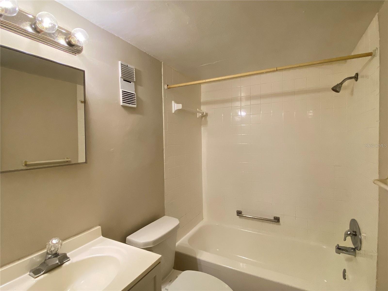 5115 CURRY FORD RD #2, ORLANDO, FL, 32812