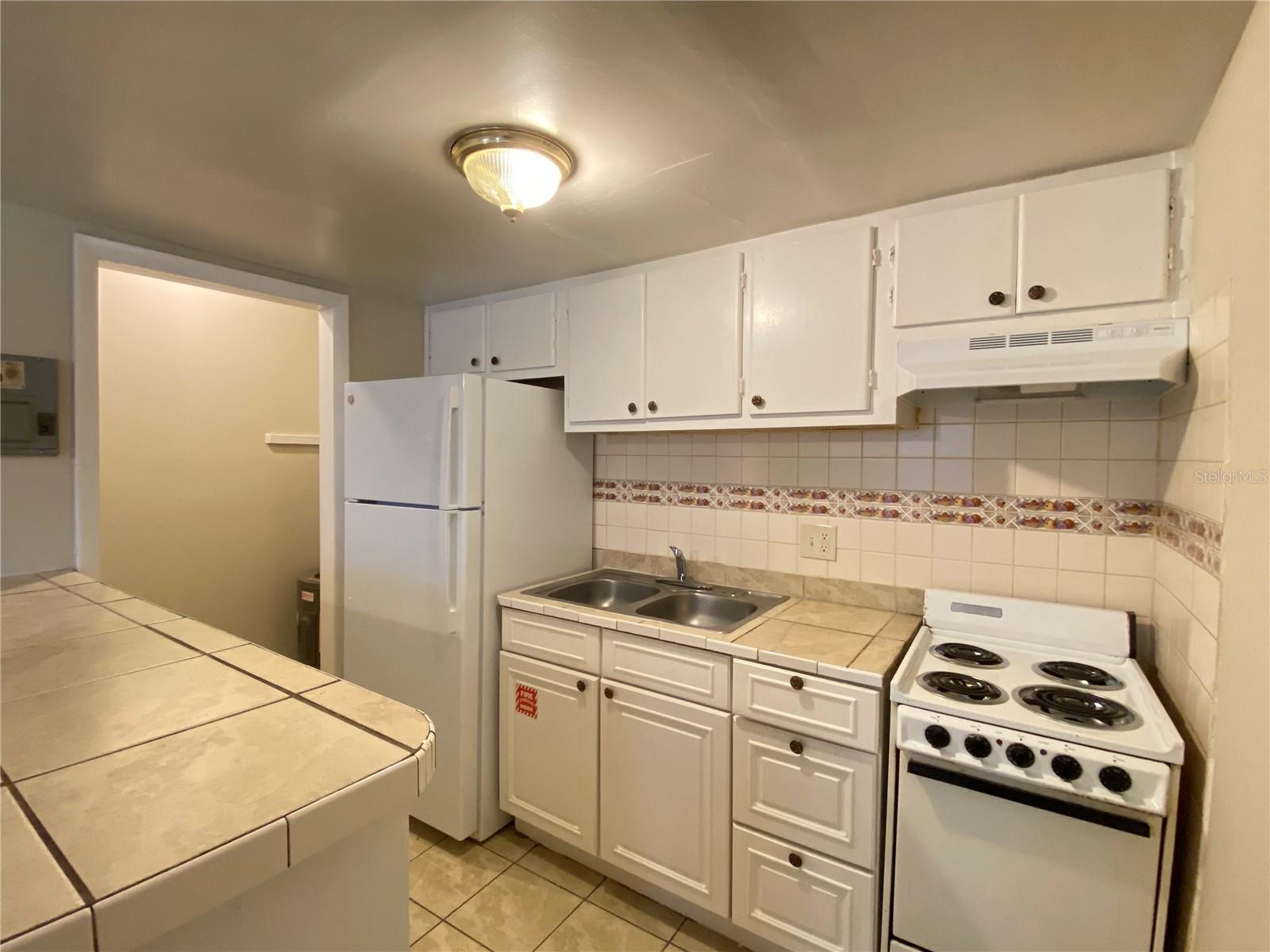 5115 CURRY FORD RD #2, ORLANDO, FL, 32812