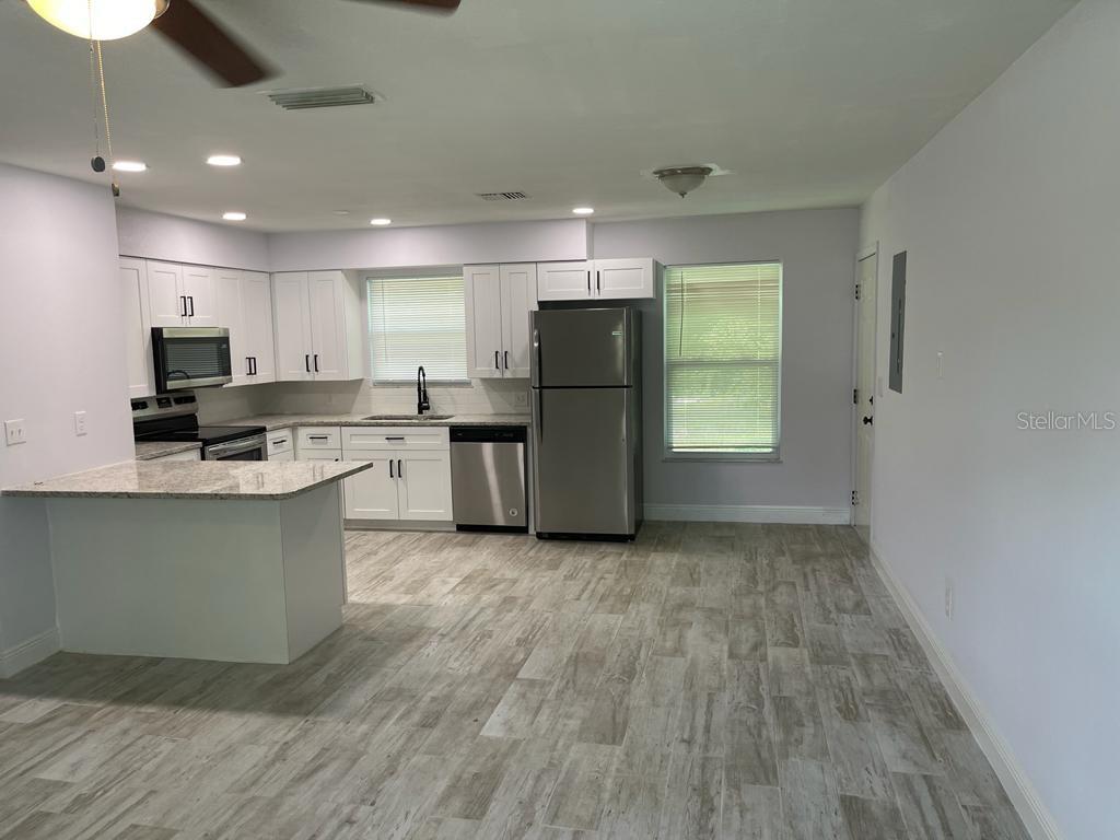 1870 1ST AVE, DELAND, FL, 32724