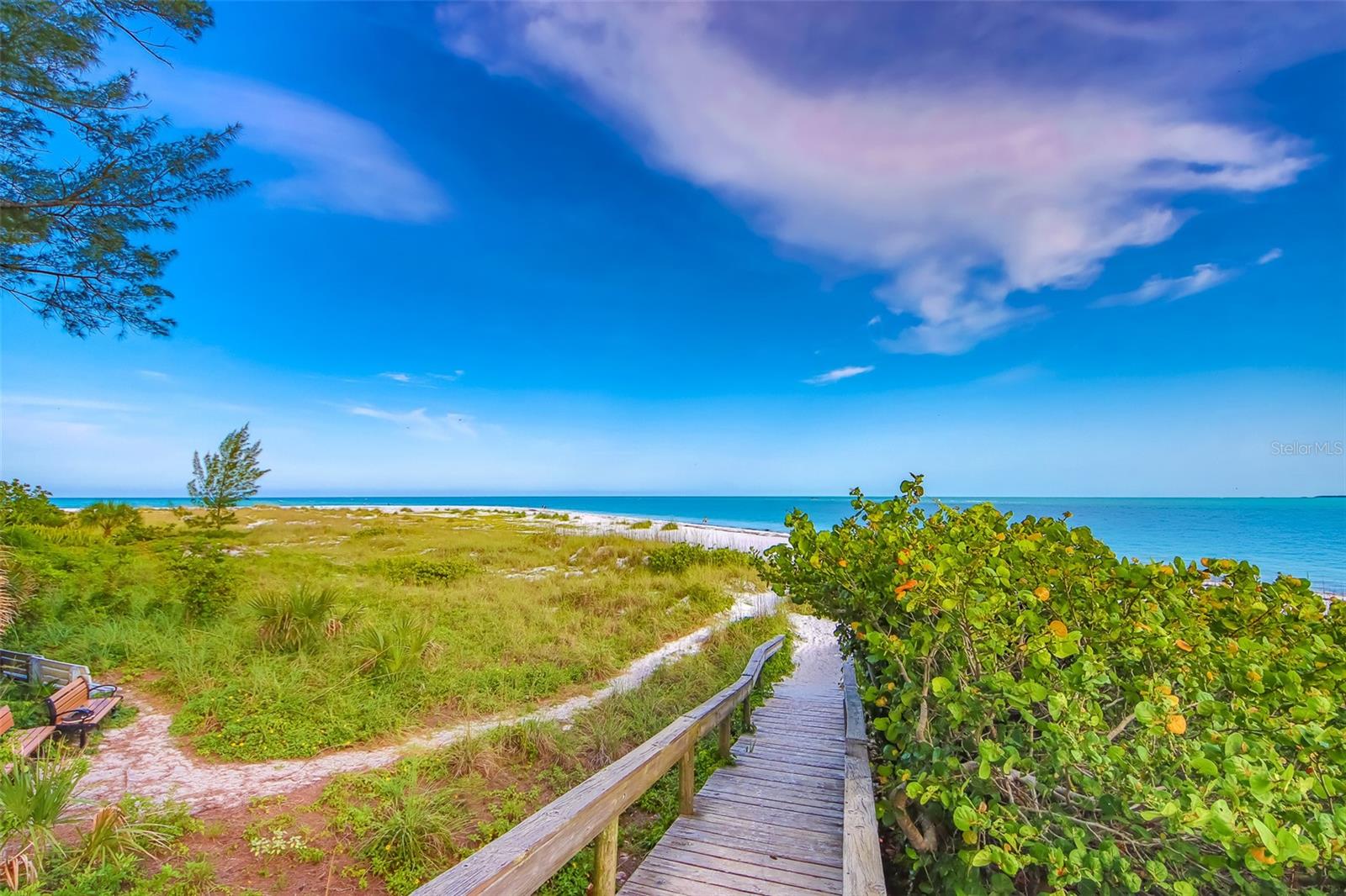 408 CLARK LN #A, HOLMES BEACH, FL, 34217