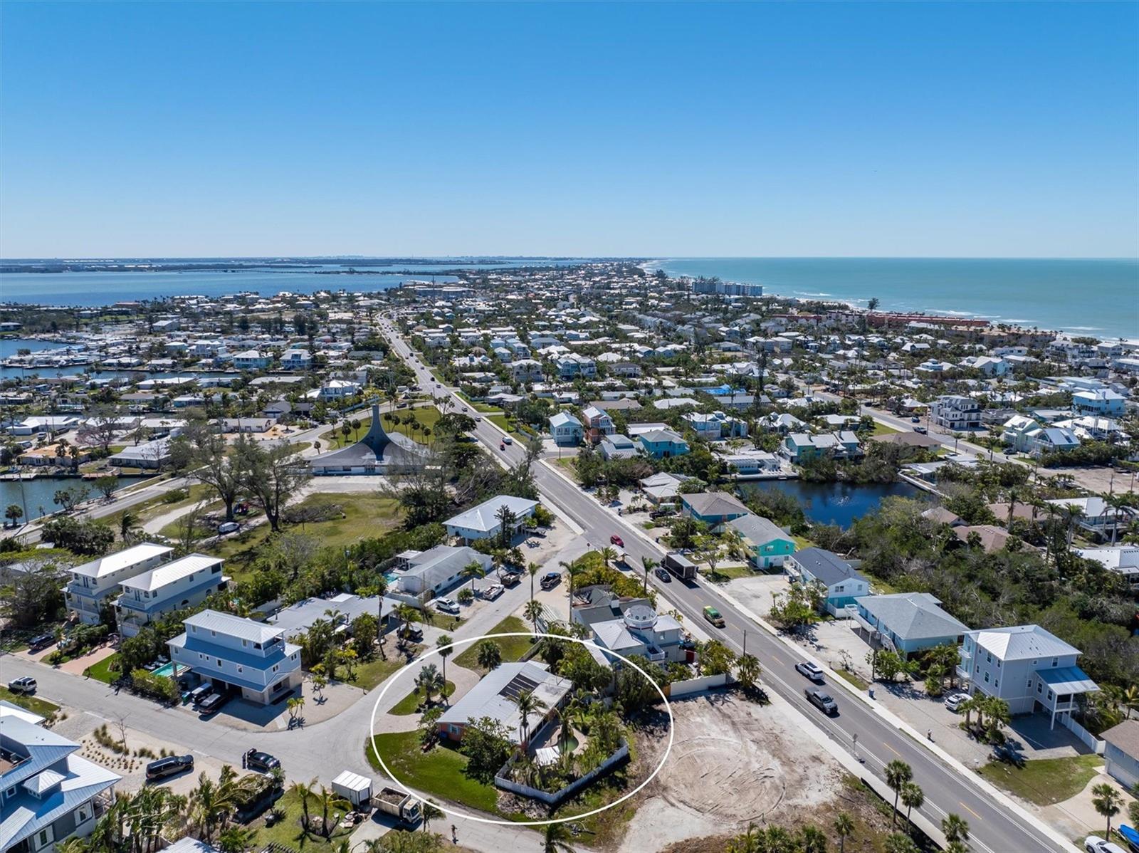 408 CLARK LN #A, HOLMES BEACH, FL, 34217