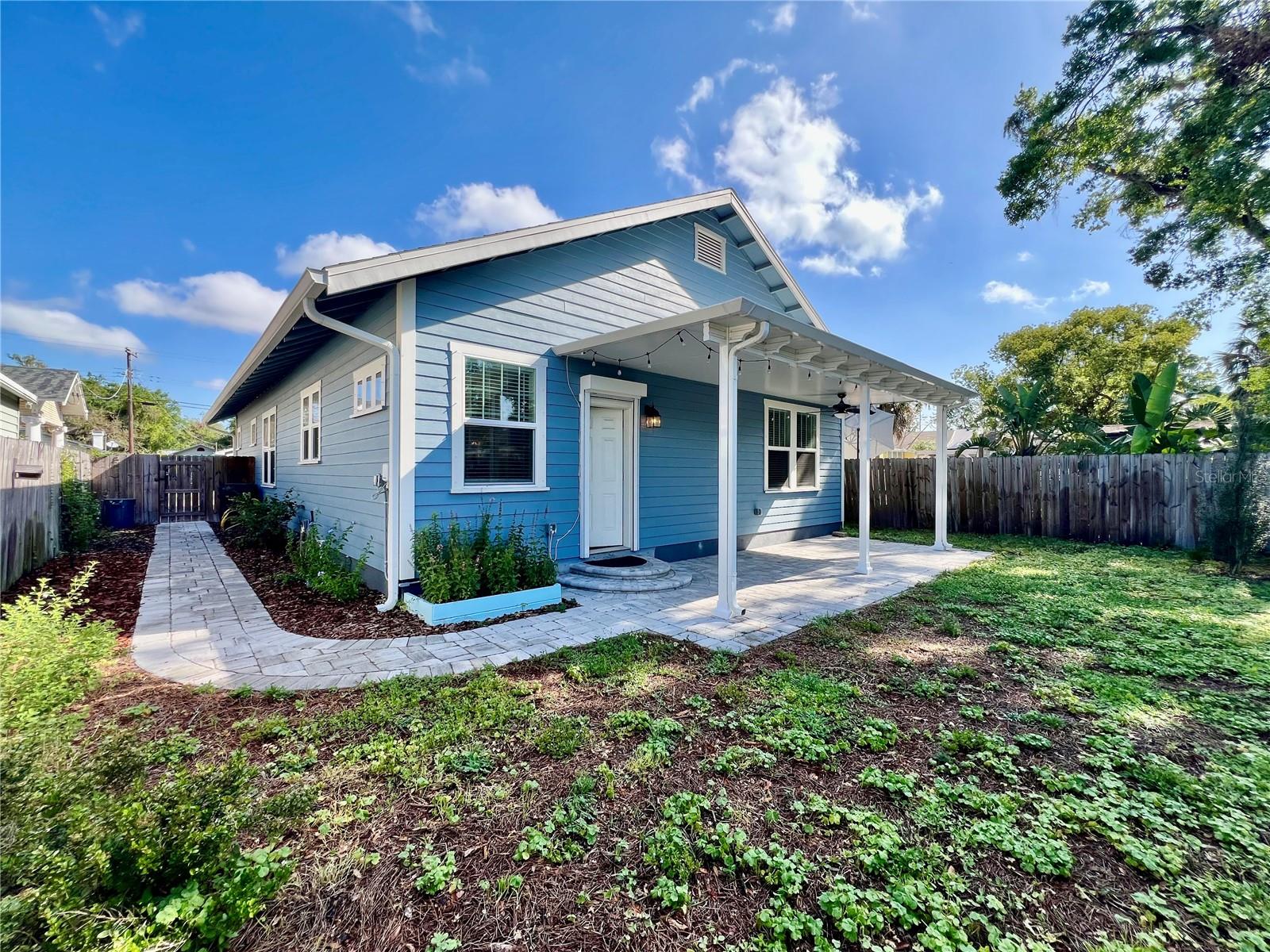 204 W HAYA ST, TAMPA, FL, 33603