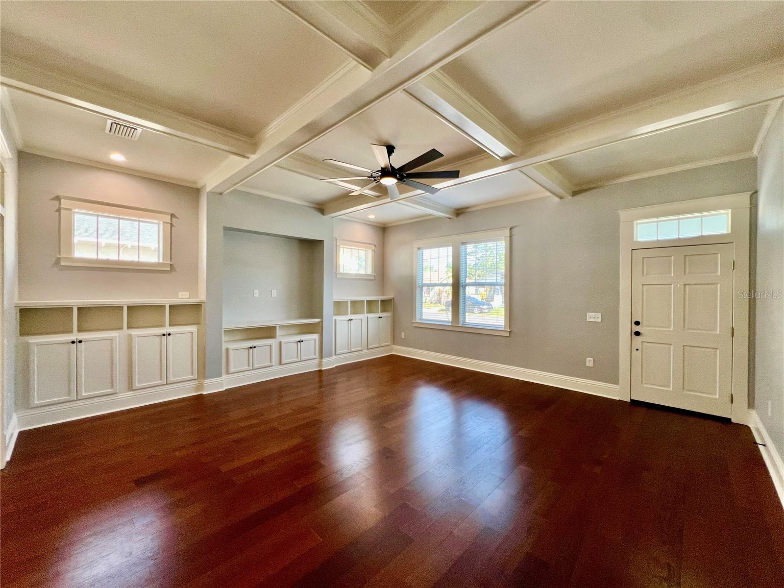 204 W HAYA ST, TAMPA, FL, 33603