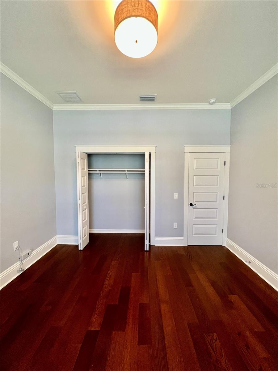 204 W HAYA ST, TAMPA, FL, 33603